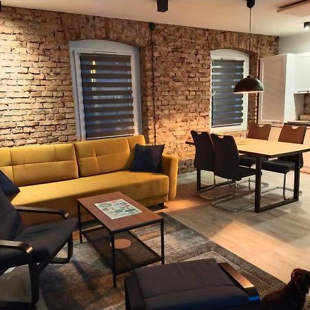 Apartament Loftowy 그우시차 외부 사진